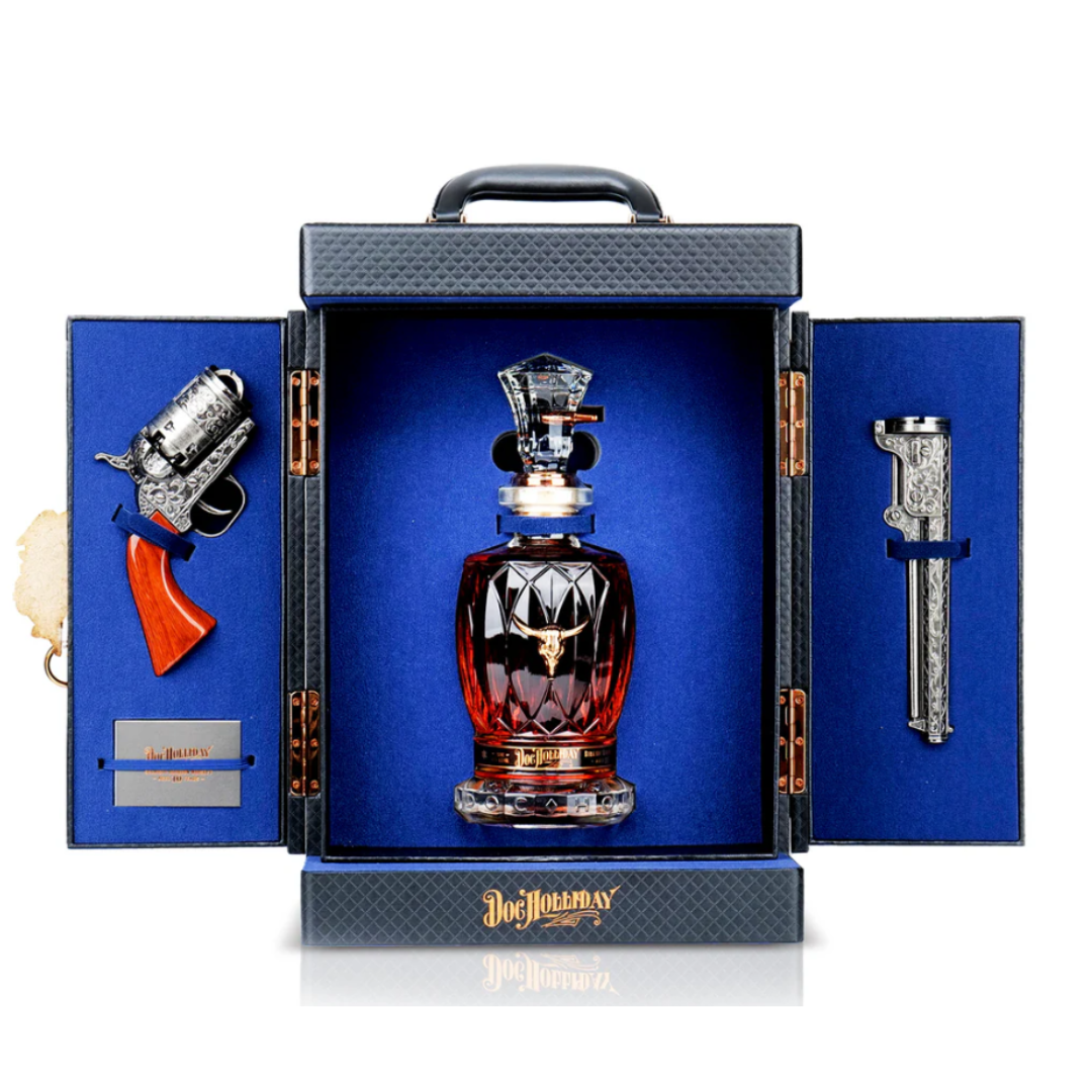Doc Holliday 10-Year Bourbon Revolver Set